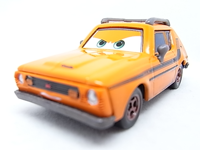 Машинка Грем из мультфильма Тачки 2 игрушка купить